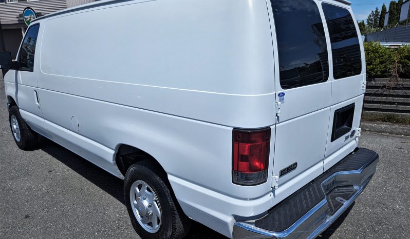 2009 Ford E-150 full