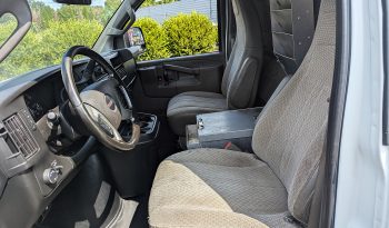 2017 GMC Savana 3500 Cargo Van full