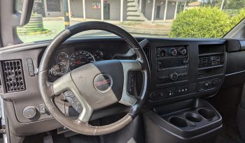 2017 GMC Savana 3500 Cargo Van full