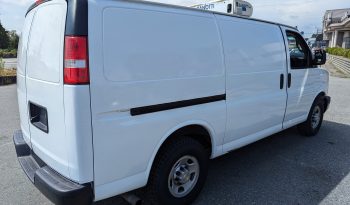 2016 Chevrolet Express 2500 with Refrigerator full