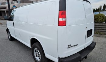 2017 GMC Savana 3500 Cargo Van full