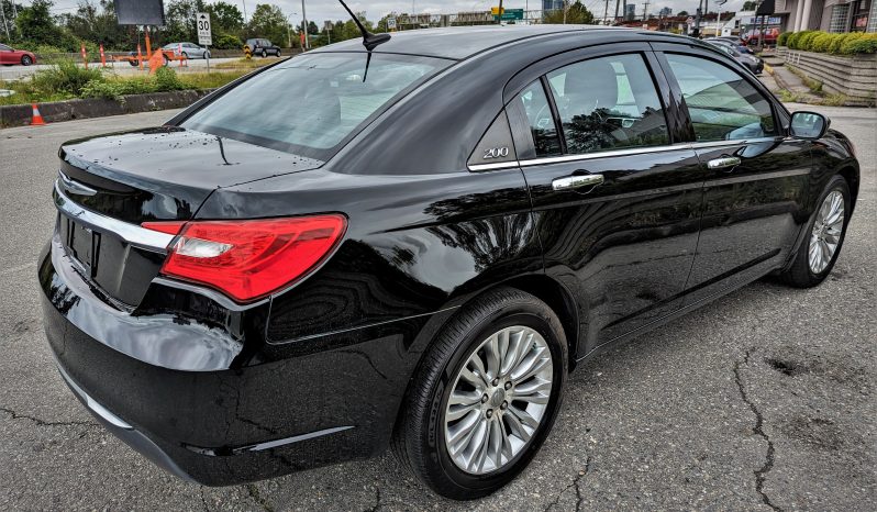 2013 Chrysler 200s full