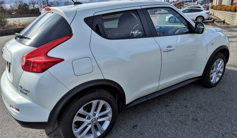 2011 Nissan Juke AWD SL full