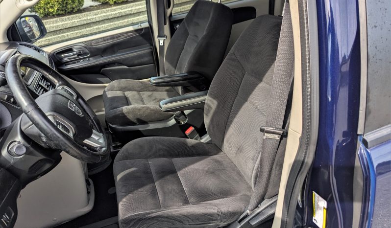 2014 Dodge Caravan full
