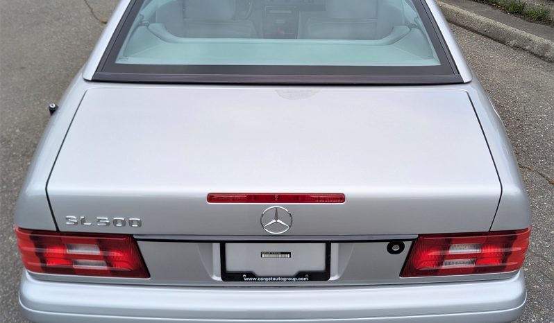 2002 Mercedes SL500 – LOW KMS ! full