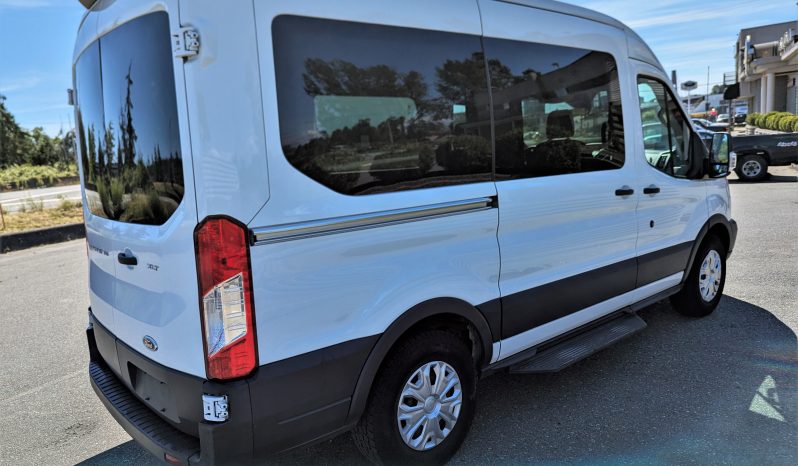 2018 Ford Transit 150 XLT – LOW KMS full