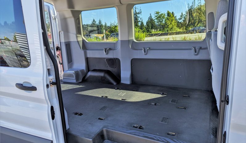 2018 Ford Transit 150 XLT – LOW KMS full