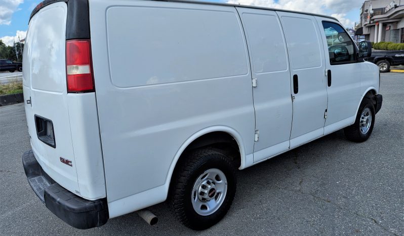 2010 GMC Savana 2500 full