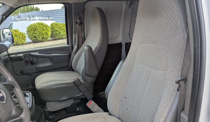 2010 GMC Savana 2500 full