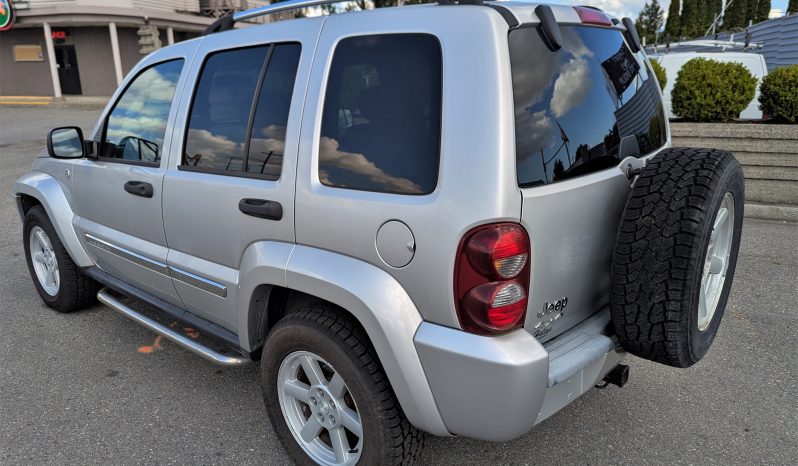 2005 Jeep Liberty full