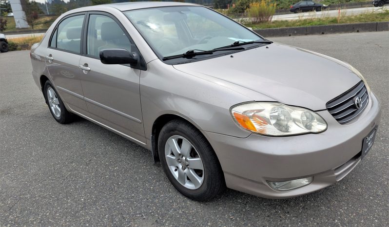 2003 Toyota Corolla full