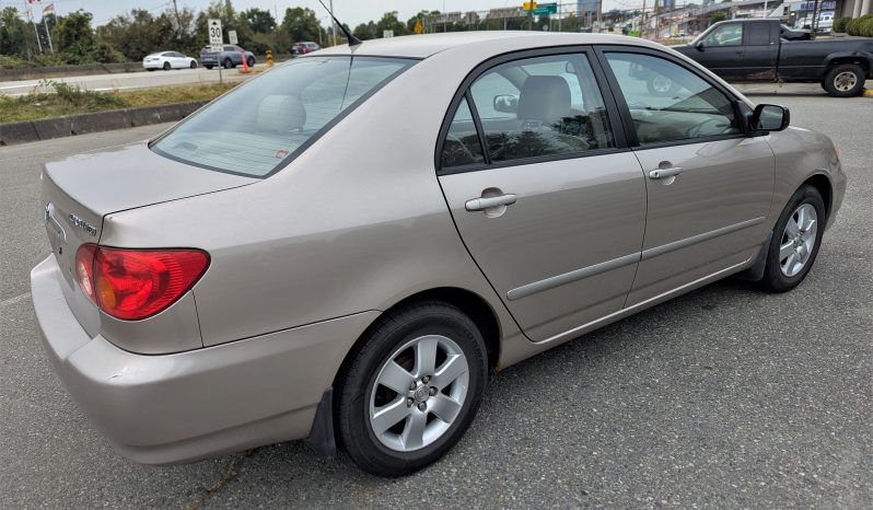 2003 Toyota Corolla full
