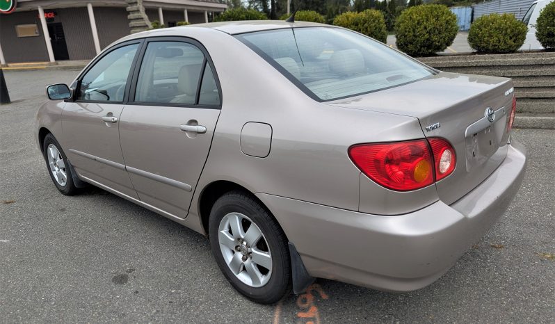 2003 Toyota Corolla full