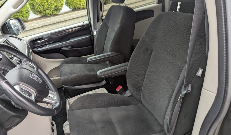 2016 Dodge Caravan full