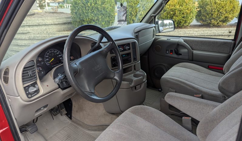 1998 GMC Safari – Travel Van full
