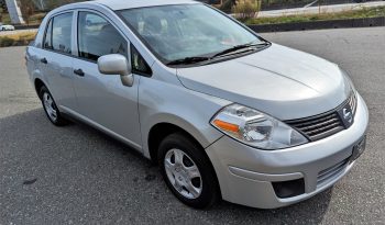 2009 Nissan Versa full