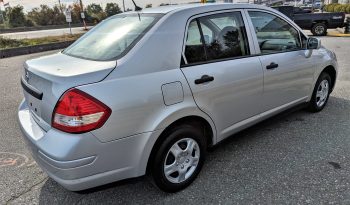 2009 Nissan Versa full