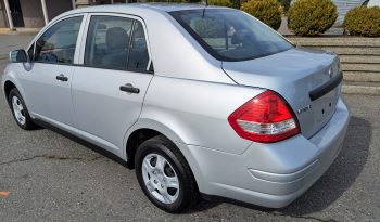 2009 Nissan Versa full