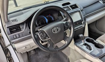 2014 Toyota Camry Hybrid full