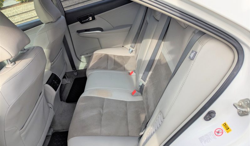 2014 Toyota Camry Hybrid full