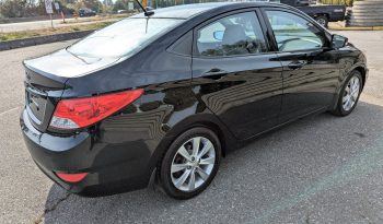 2013 Hyundai Accent full
