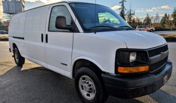 2004 Chevrolet Express 2500 Extended full