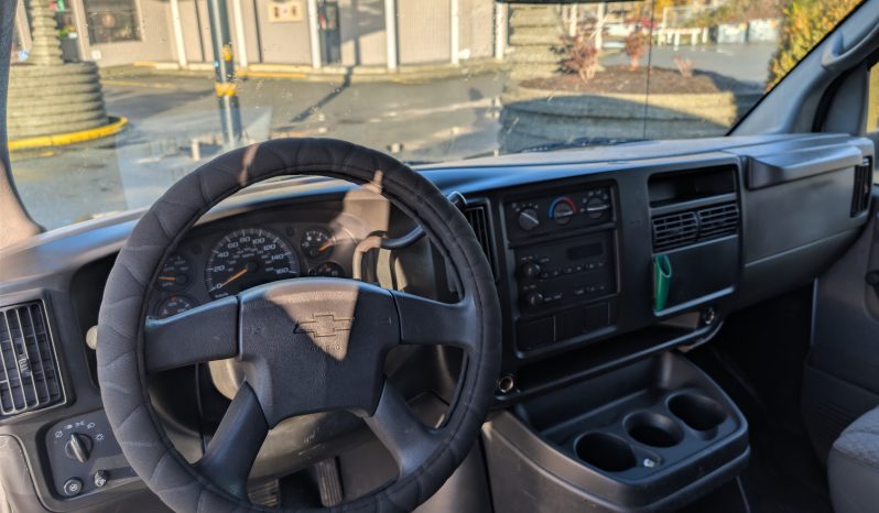 2004 Chevrolet Express 2500 Extended full