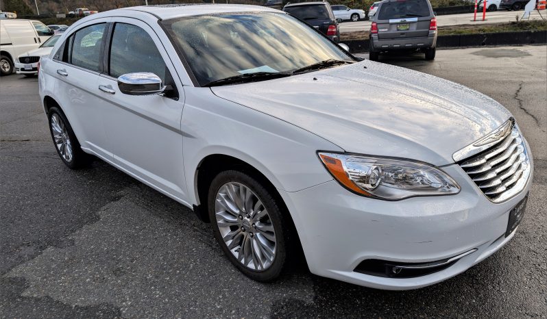 2012 Chrysler 200S full